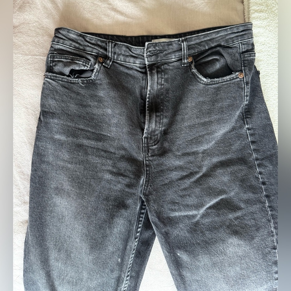 Zara Women's Black Ankle Jeans